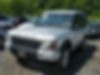 SALTW16423A787293-2003-land-rover-discovery-1