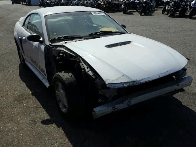 1FAFP40472F106693-2002-ford-mustang-0
