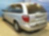 2C4GP54L15R211698-2005-chrysler-minivan-2