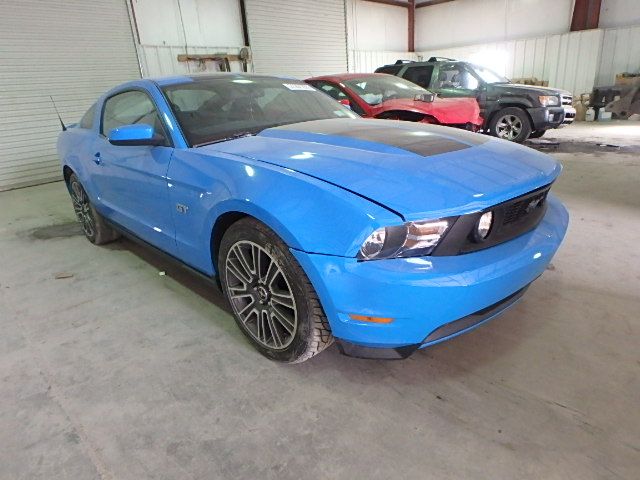1ZVBP8CH2A5100476-2010-ford-mustang-0