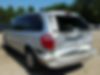 2C4GP44372R607317-2002-chrysler-town-and-cou-2