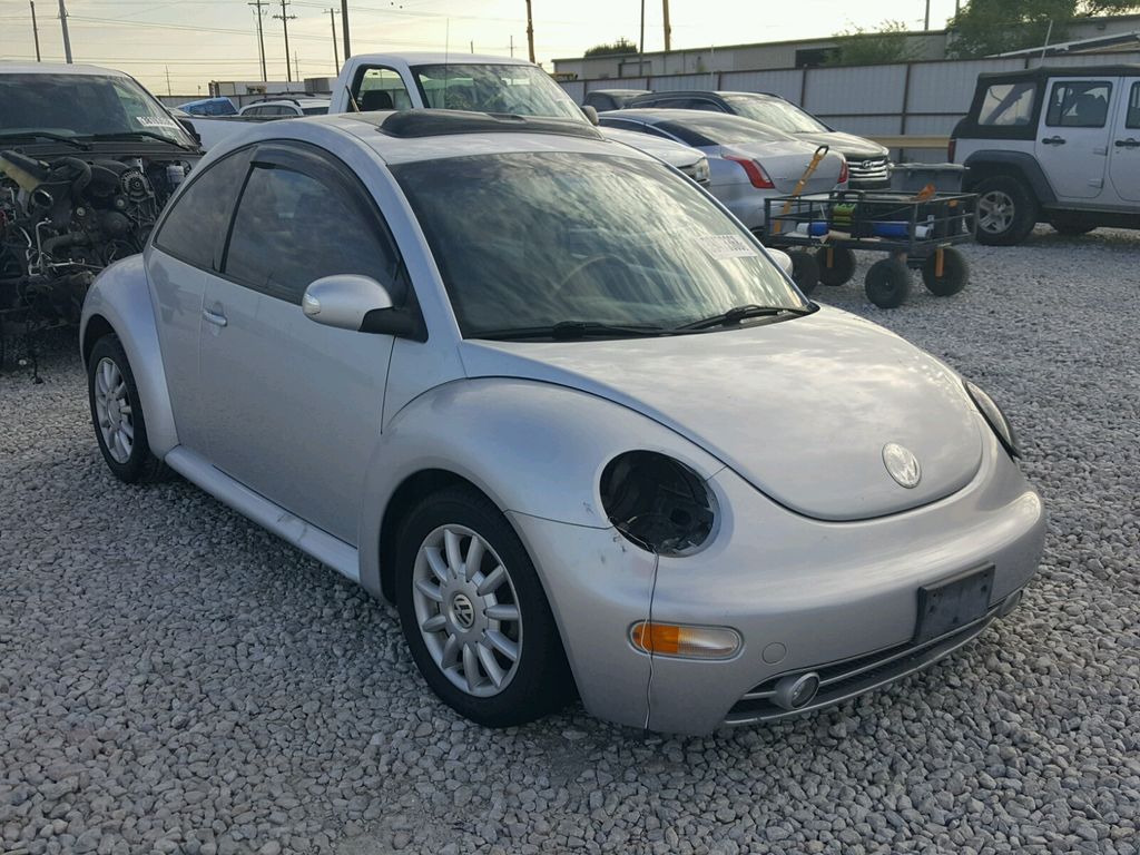 3VWCR31C24M423398-2004-volkswagen-beetle-0