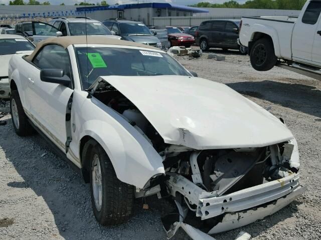 1ZVHT84N995108256-2009-ford-mustang-0