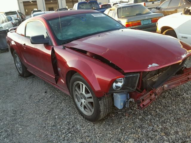 1ZVFT82H165147200-2006-ford-mustang-0