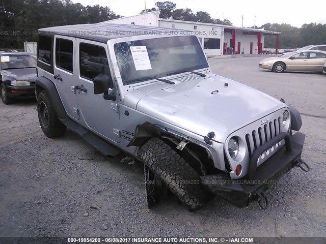 1C4BJWDG4CL192767-2012-jeep-wrangler-unlimited-0