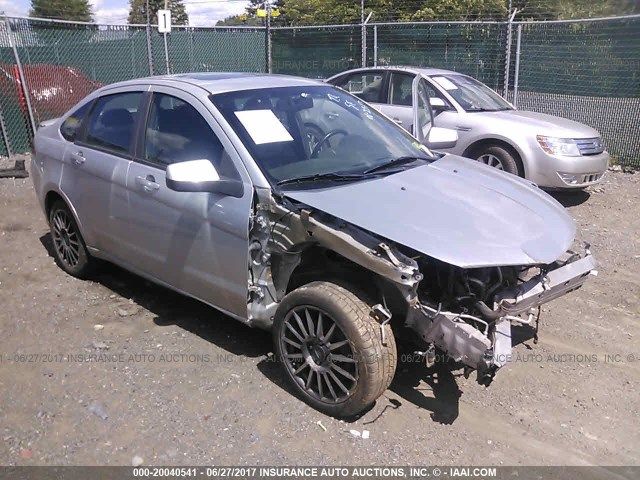 1FAHP3GNXBW113610-2011-ford-focus-0