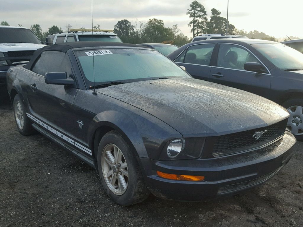 1ZVHT84N995109780-2009-ford-mustang-0