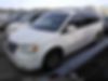 2A8HR54159R673404-2009-chrysler-town-and-country-1