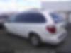 2C4GP54LX5R202191-2005-chrysler-town-and-country-2
