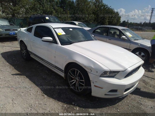 1ZVBP8AM8D5240441-2013-ford-mustang-0