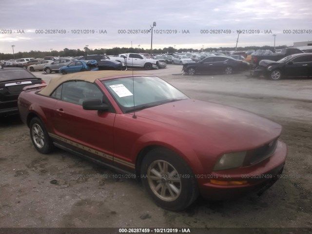 1ZVFT84N365118333-2006-ford-mustang-0