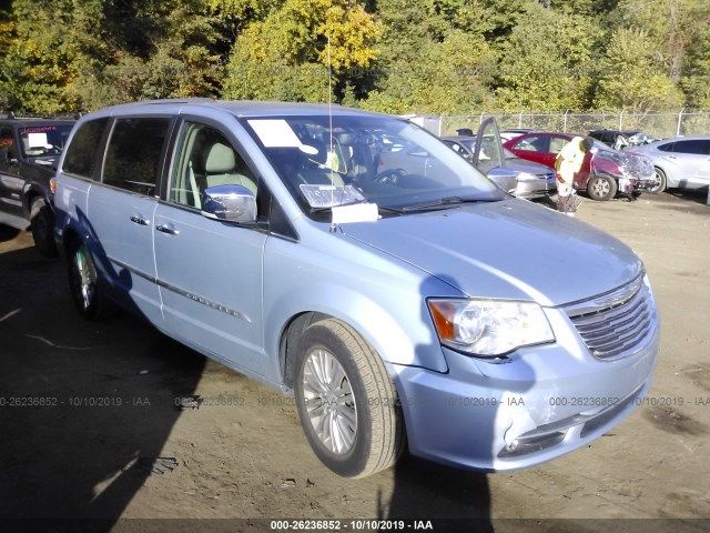 2C4RC1CG8DR532055-2013-chrysler-town-and-country-0