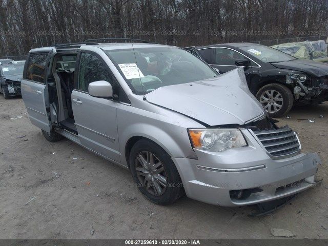 2A4RR5DX3AR279706-2010-chrysler-town-and-country-0