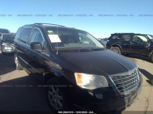 2A4RR5D11AR305134-2010-chrysler-town-and-country-0
