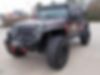 1C4BJWFG0GL254829-2016-jeep-wrangler-2