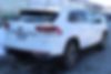 1V2TE2CAXMC212714-2021-volkswagen-atlas-cross-sport-2
