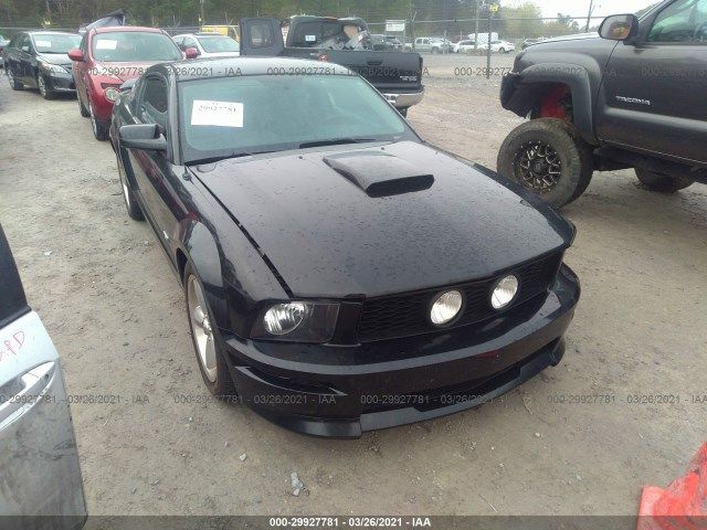 1ZVHT82HX75229985-2007-ford-mustang-0