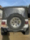 1J4FA49S24P720233-2004-jeep-wrangler-2