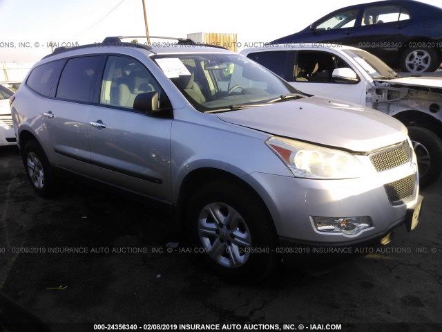 1GNLREED6AS104291-2010-chevrolet-traverse-0