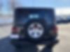 1C4BJWDG2HL591359-2017-jeep-wrangler-unlimited-2