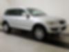 WVGFK7A91AD001030-2010-volkswagen-touareg-2