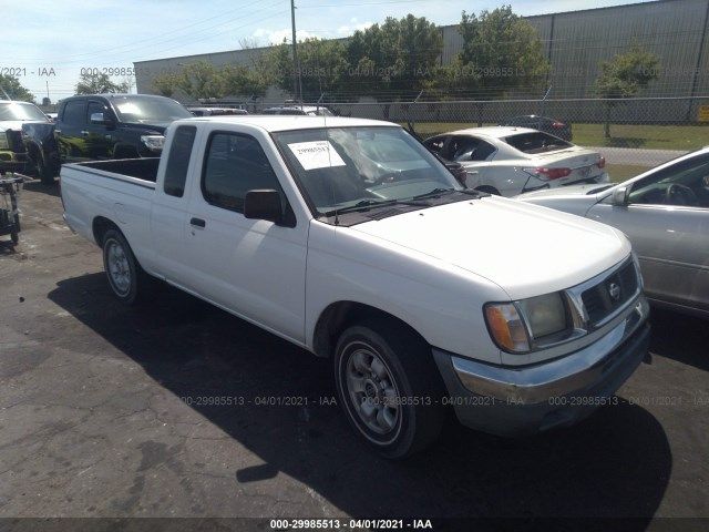 1N6DD26S8XC301227-1999-nissan-frontier-2wd-0