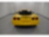 1G1YY24UX55112666-2005-chevrolet-corvette-2