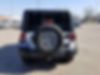 1C4BJWFG5HL503515-2017-jeep-wrangler-2