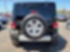 1J4BA5H15BL572337-2011-jeep-wrangler-unlimited-2