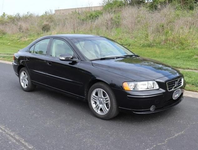 YV1RS592X72624559-2007-volvo-s60-0