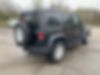 1C4BJWDG5HL510323-2017-jeep-wrangler-unlimited-2