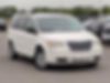 2A8HR44EX9R530140-2009-chrysler-town-and-country-1