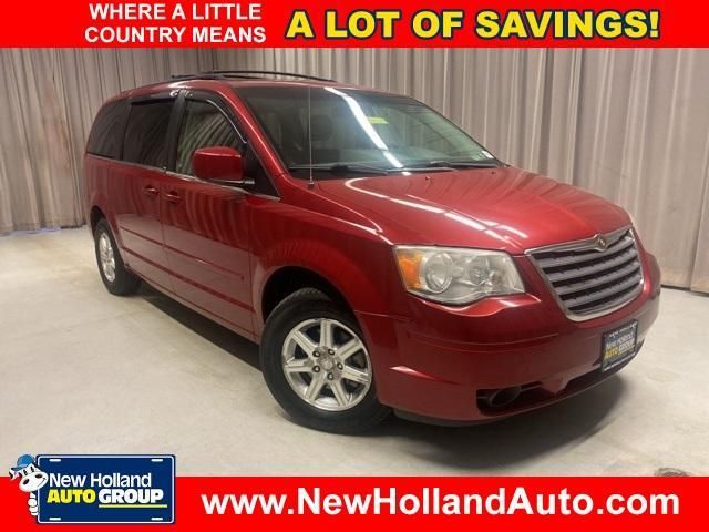 2A8HR54P68R610993-2008-chrysler-town-and-country-0