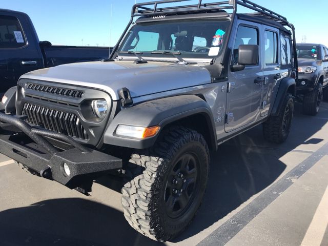 1C4HJXDG0JW151516-2018-jeep-wrangler-unlimited-0