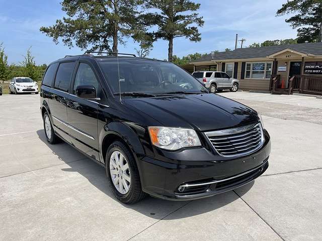 2C4RC1BG5DR669620-2013-chrysler-town-and-country-0