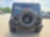 1C4BJWEG2GL221266-2016-jeep-wrangler-unlimited-2