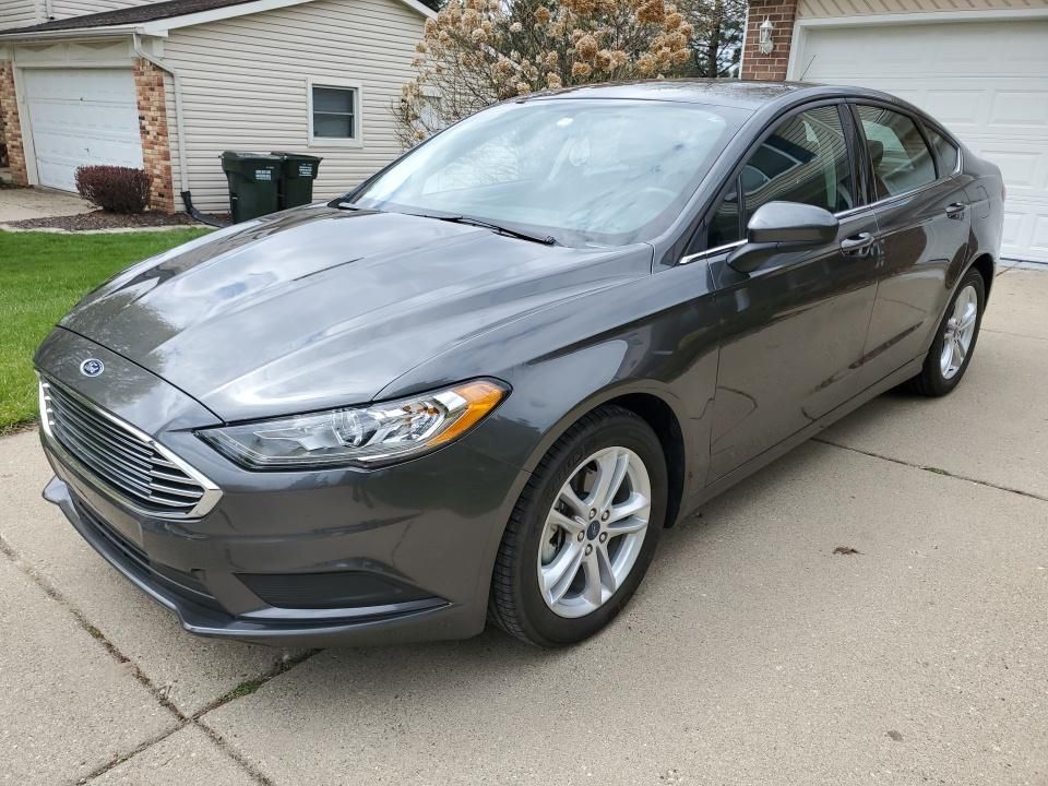 3FA6P0H7XJR216033-2018-ford-fusion-0