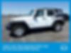 1C4BJWDG4HL611806-2017-jeep-wrangler-2