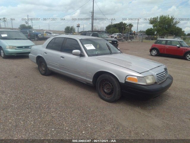 2FAFP73W0WX158773-1998-ford-crown-victoria-0