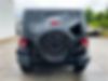 1C4BJWEG0HL575983-2017-jeep-wrangler-unlimited-2