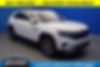 1V2NE2CA5LC221599-2020-volkswagen-atlas-cross-sport-0