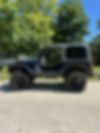 1J4FA39S14P786430-2004-jeep-wrangler-2