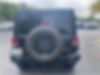 1C4BJWDG7JL907862-2018-jeep-wrangler-2