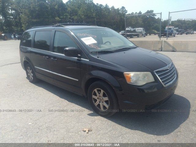 2A8HR54129R567380-2009-chrysler-town-and-country-0