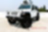 1C4BJWDG1HL541245-2017-jeep-wrangler-2
