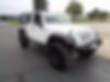 1C4BJWDG3JL820055-2018-jeep-wrangler-2