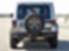 1C4BJWDG2JL913083-2018-jeep-wrangler-jk-unlimited-2