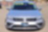 1VWDT7A3XHC081543-2017-volkswagen-passat-2