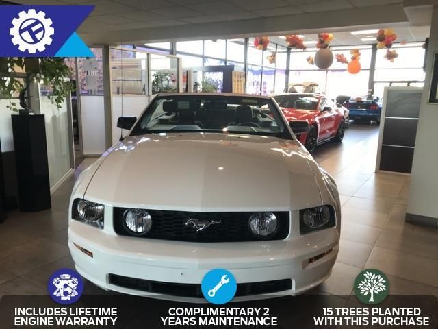 1ZVHT85HX95111661-2009-ford-mustang-0