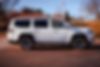 1C4SJVDT5NS128821-2022-jeep-wagoneer-2
